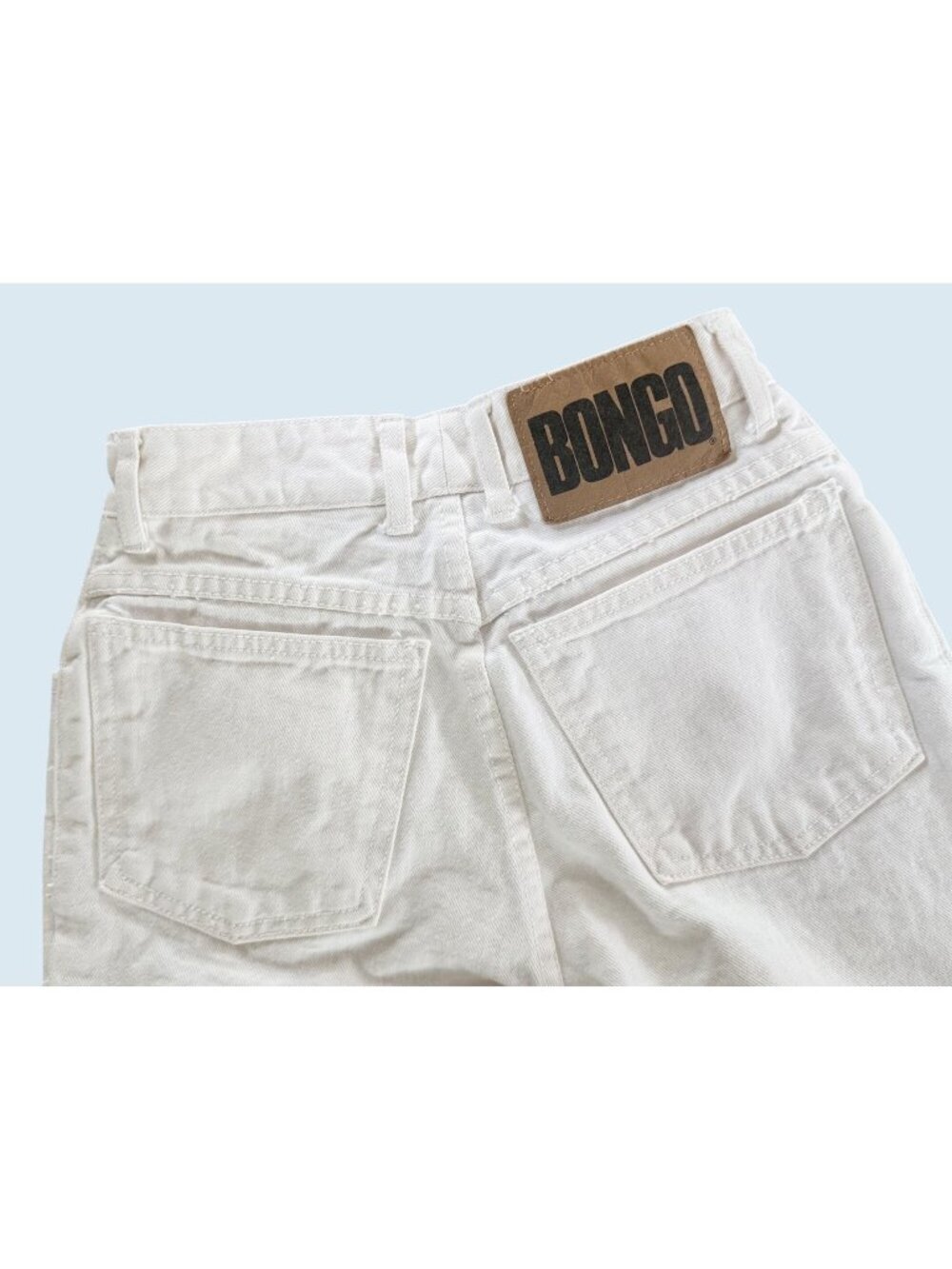 Vintage BONGO White High Waisted Mom 1990s Jeans Size 24